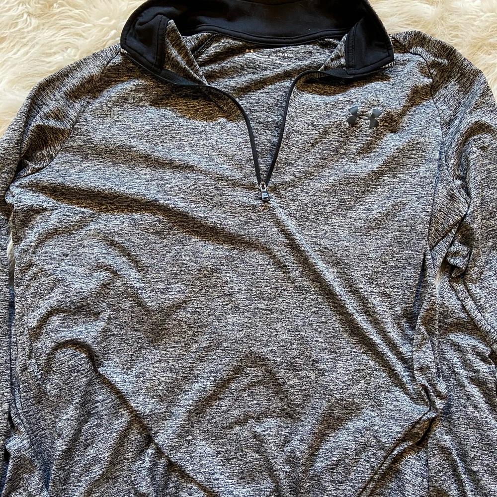 UNDER ARMOUR QUARTER ZIP